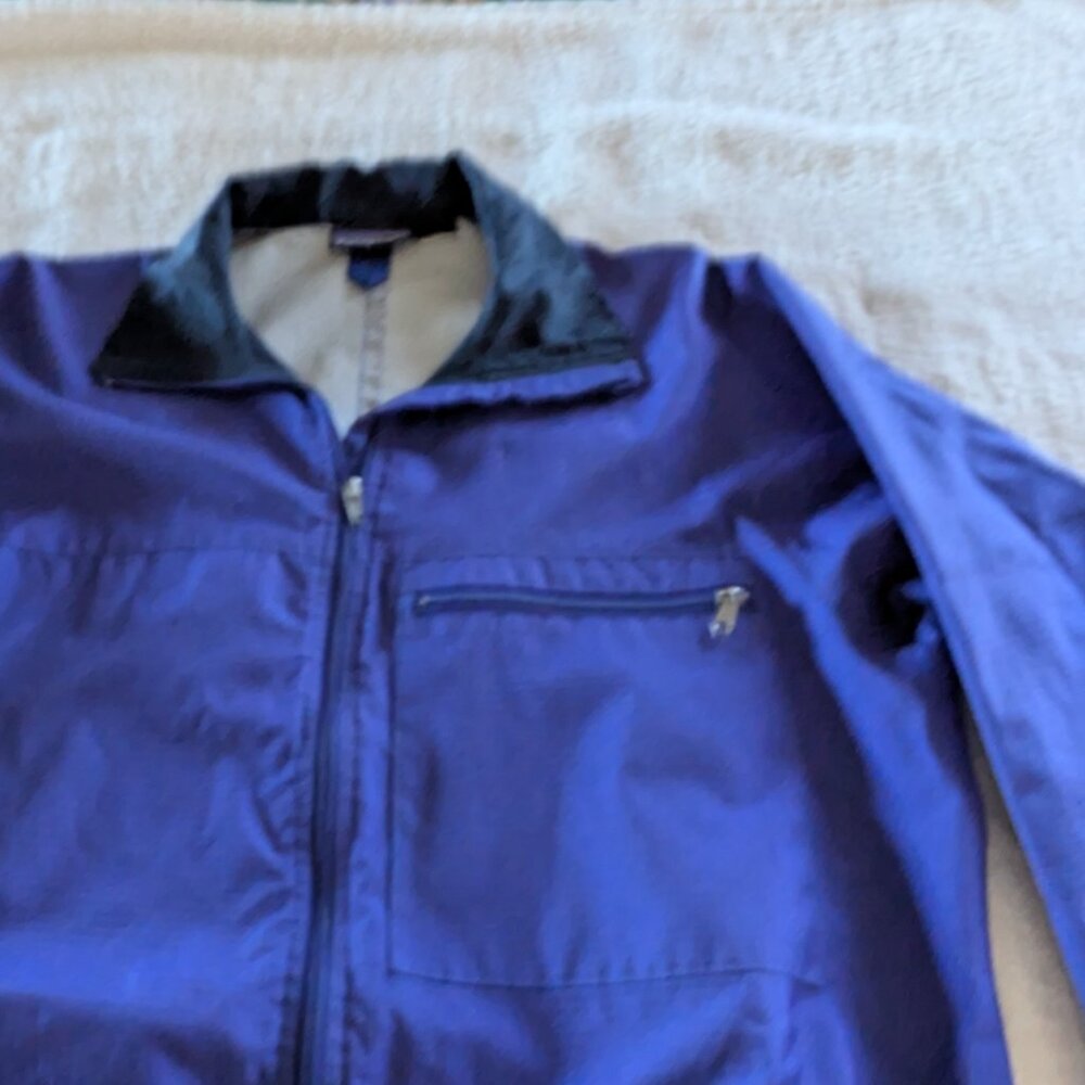 Patagonia Light Weight Polyester Rain Jacket - image 2